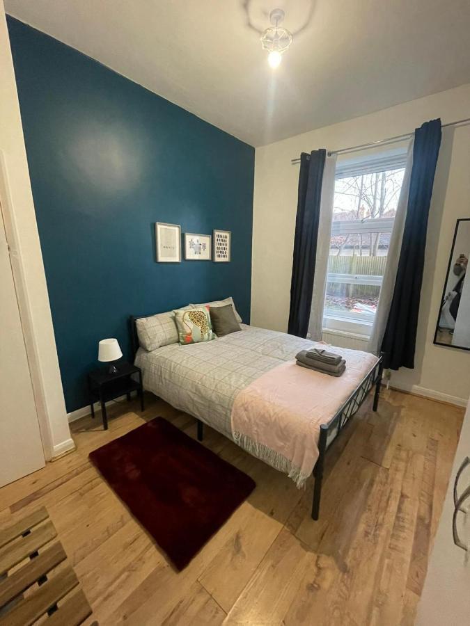 Contemporary Private Rooms Near Central London Kültér fotó
