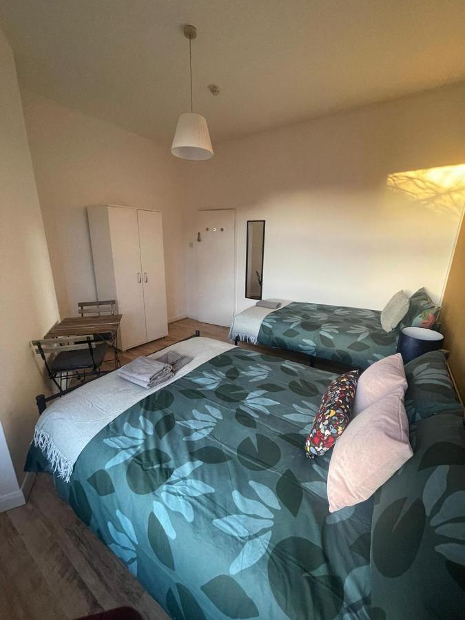 Contemporary Private Rooms Near Central London Kültér fotó